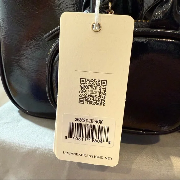 NWT Urban Expressions Black Bag Vegan Bear Charm Y2K Inspo - Picture 5 of 13